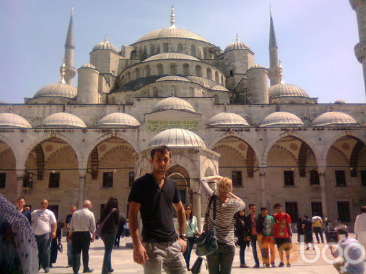  ,   Elvin, 36 ,   