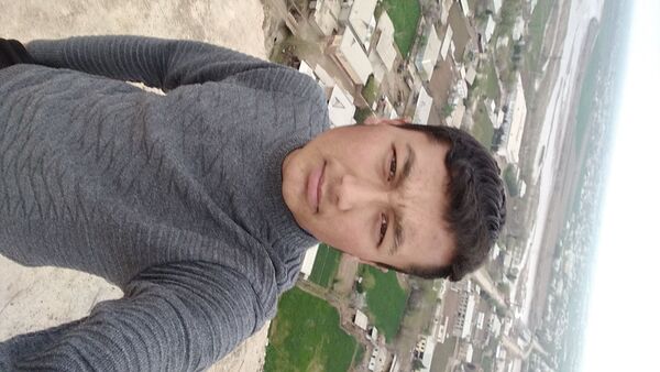  ,   Bexruz, 24 ,   ,   