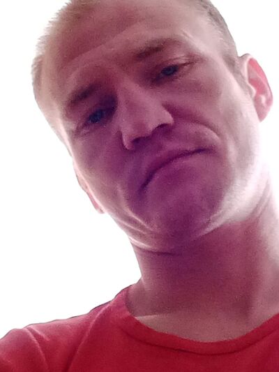  ,   Mikhail, 35 ,     , c 