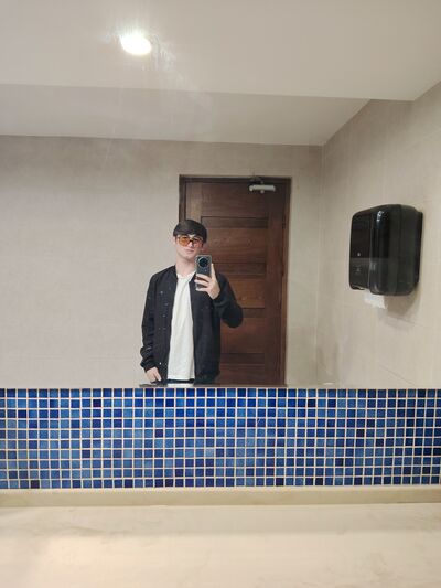  ,   Luka, 22 ,   ,   