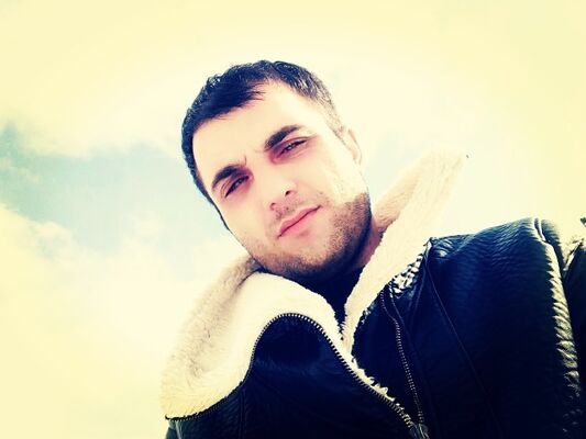  ,   Armen, 30 ,   ,   , c 