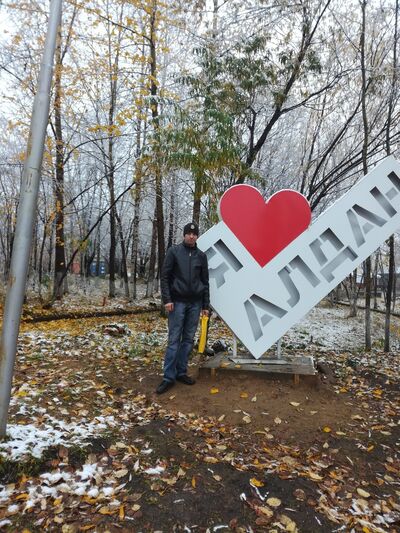 ,   Anton, 40 ,   ,   , c 