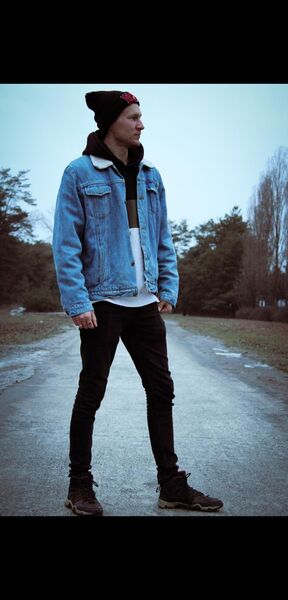  ,   Ivan, 27 ,   ,   