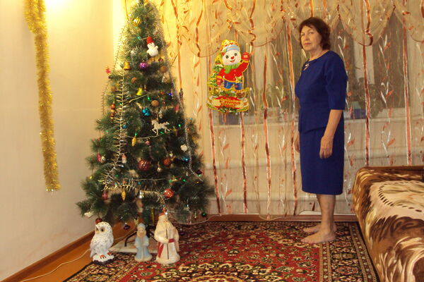  ,   Nadezhda, 76 ,   ,   