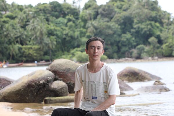  Phuket,   Qodir, 28 ,     , c , 