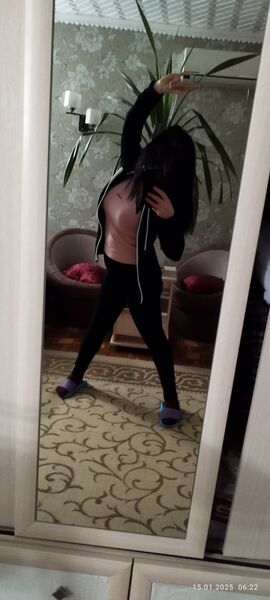 ,   Lana, 40 ,   ,   , c , 