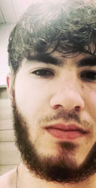  -,   Adam, 23 ,   ,   , c 