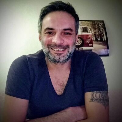  ,   Hakan, 26 ,   ,   