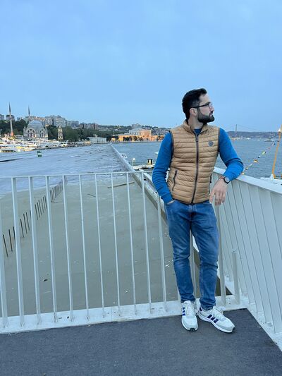  ,   Davit, 29 ,   ,   , c , 