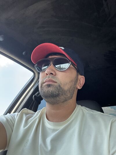  ,   Murodjon, 31 ,   ,   