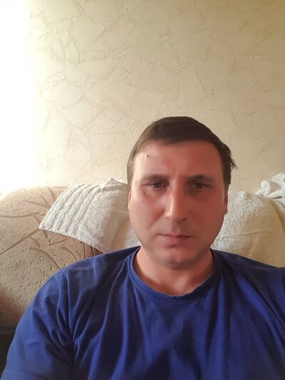  ,   Andrei, 44 ,     , c 
