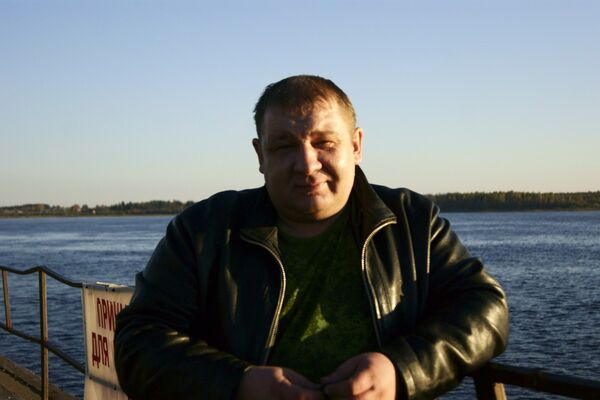  ,   ANDREY, 48 ,   