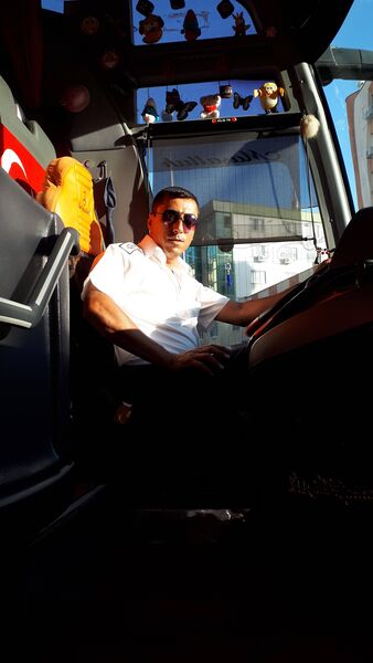  ,   Mustafa, 43 ,   ,   , c , 