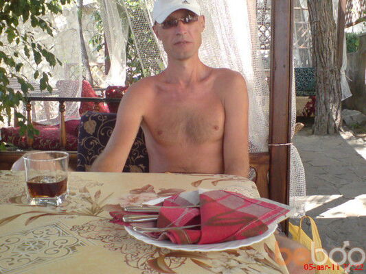  ,   Artem, 51 ,   ,   , c 