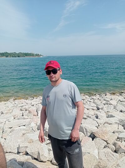  ,   Maga, 36 ,   ,   