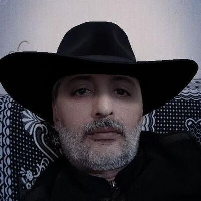 ,   Kenan, 46 ,   ,   , c 
