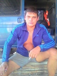  --,   , 44 ,  