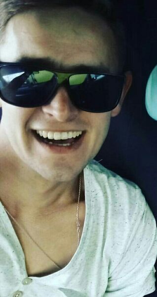 ,   Yasha, 29 ,  