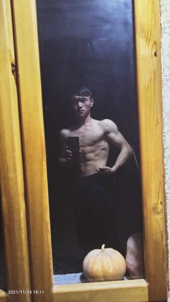  ,   Sultan, 22 ,   ,   
