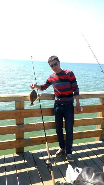  ,   Kamron, 32 ,   