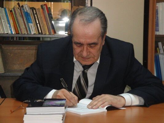  ,   Van, 72 ,   , 