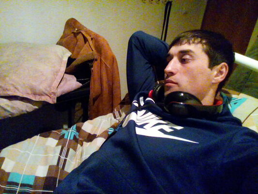  ,   Stepan, 33 ,   