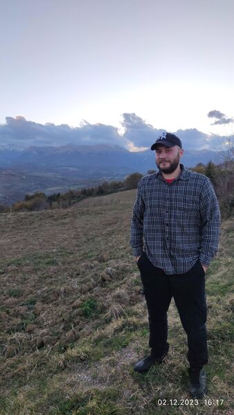  ,   Victor, 26 ,   ,   