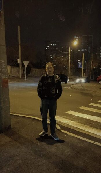  ,   Pavel, 20 ,   ,   
