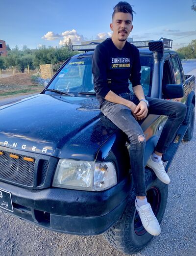  Tunis,   Hussain, 25 ,   ,   