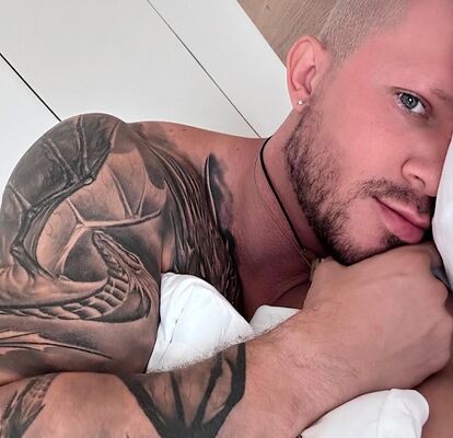  ,   Artem, 34 ,  