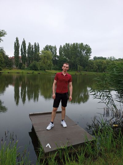  ,   Andrey, 24 ,  