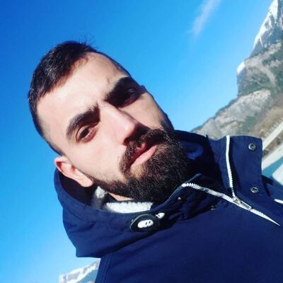  ,   Sergiu, 33 ,   ,   