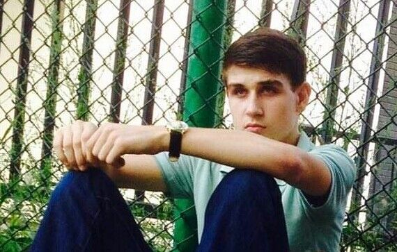  ,   Sandrik, 24 ,   ,   , c 