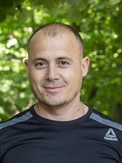  ,   Ivan, 28 ,   ,   