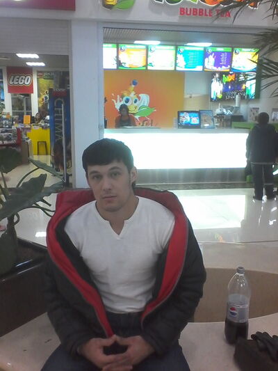  -,   Ukesh, 39 ,   