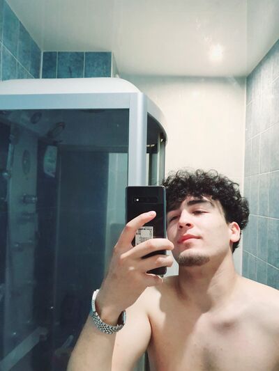  ,   Salomon, 22 ,   ,   