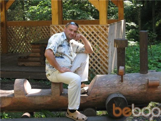  ,   Igor, 48 ,   