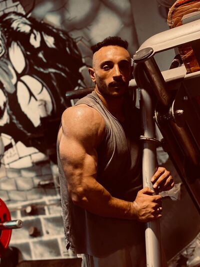  -,   Abdalla, 29 ,   ,   