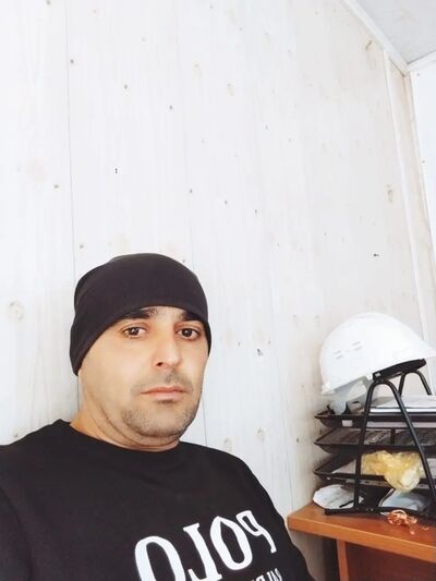  ,   Refail, 44 ,   ,   