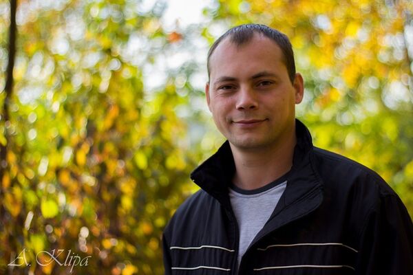  ,   Stas, 38 ,   
