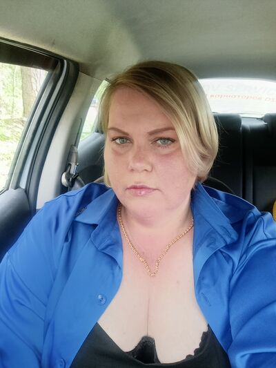  ,   Eva, 42 ,   ,   