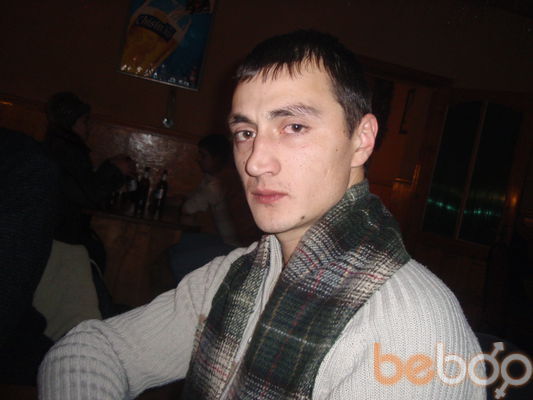  ,   Petru, 38 ,  