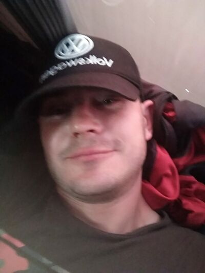  ,   Valik, 33 ,   ,   , c 