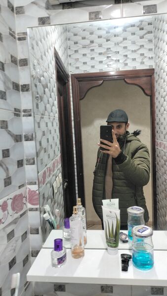  ,   Issam, 33 ,   ,   