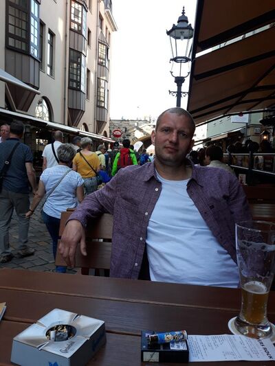  ,   Piotr, 42 ,   ,   , c , 