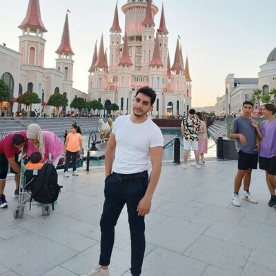  ,   Deli, 33 ,   c 
