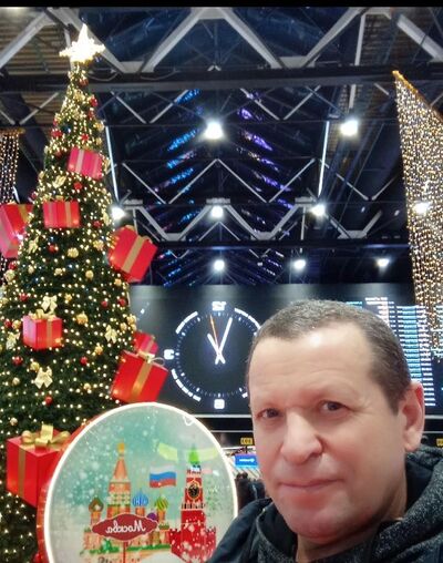  ,   Valentin, 51 ,   ,   , c , 