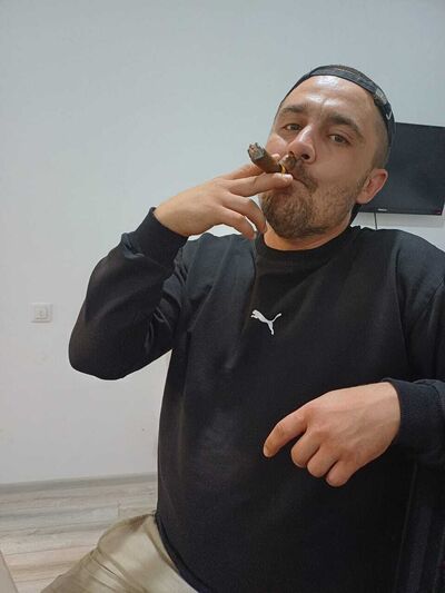  ,   Skamo, 31 ,   ,   