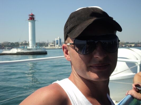  ,   SACHA, 39 ,   ,   , c 