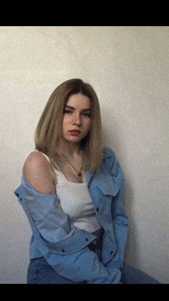 Знакомства Грязи, фото девушки Дарья, 18 лет, познакомится для cерьезных отношений